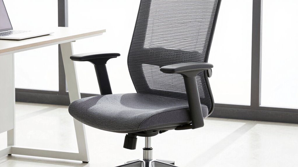 adjustable breathable supportive features